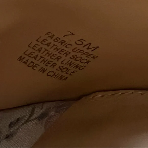 Antonio Melani x Born on Fifth Arden Floral Bow Family Matching Dress Sandals - Picture 8 of 16